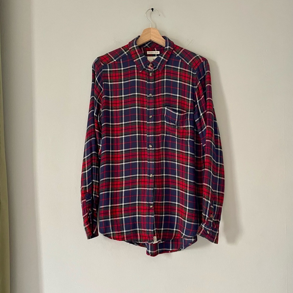 American Eagle Ahhmazingly Soft Boyfriend Fit Plaid Flannel Shirt
